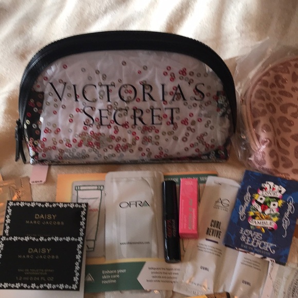 Free Gift with Purchase - Picture 6 of 7